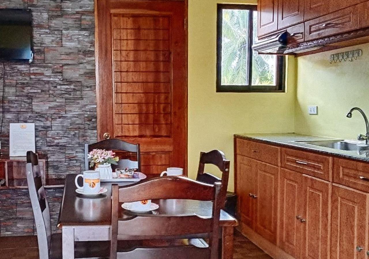 Kojie Guest House Moalboal Dış mekan fotoğraf